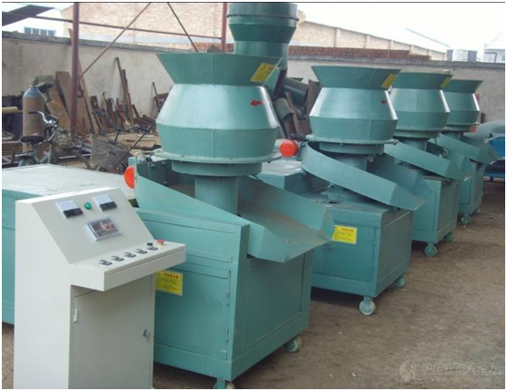 Briquetting machine